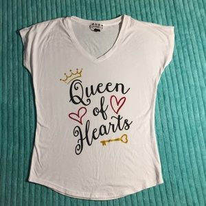 Queen of Hearts t shirt 🖤❤️🖤